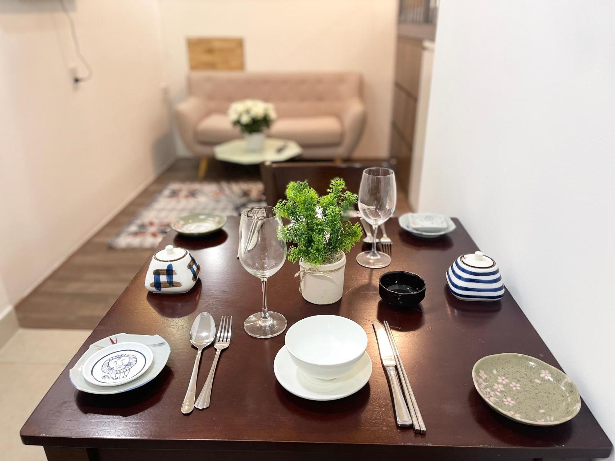 Mh Serviced Apartment Хошимин Екстериор снимка