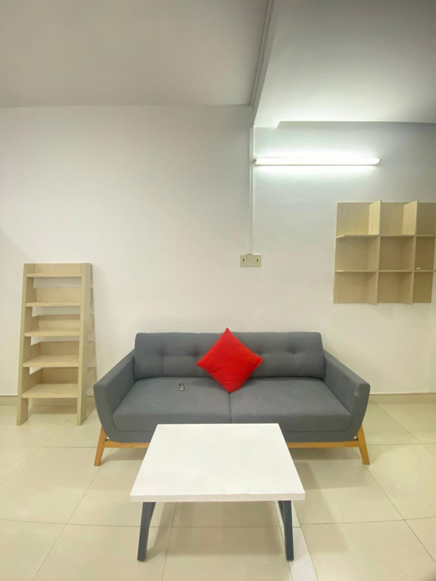 Mh Serviced Apartment Хошимин Екстериор снимка